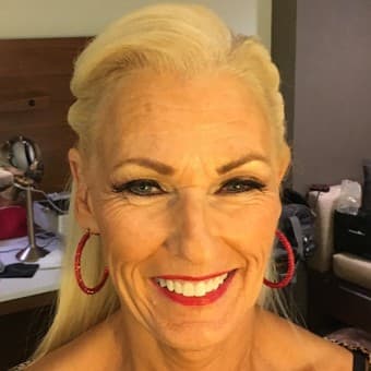 Kelly Akol Kelly Akol