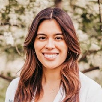 Dr. Brooke WeisbeckDVM Dr. Brooke WeisbeckDVM